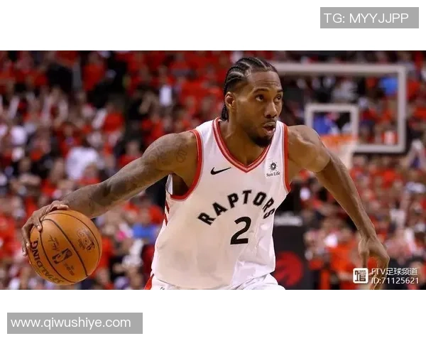 足球巨星手掌秘密大揭秘掌纹背后隐藏的运动天赋与传奇人生 足球巨星手掌秘密大揭秘掌纹背后隐藏的运动天赋与传奇人生